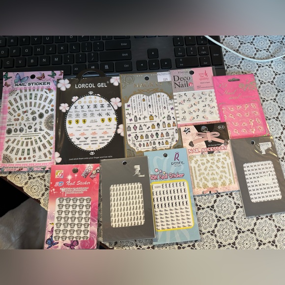 Assorted Nail Art Sticker Set - Picture 1 of 11